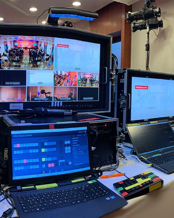 Hybrid Event mit Livestream der Frankfurter Sparkasse ist eine Referenz der WOA Eventagentur
